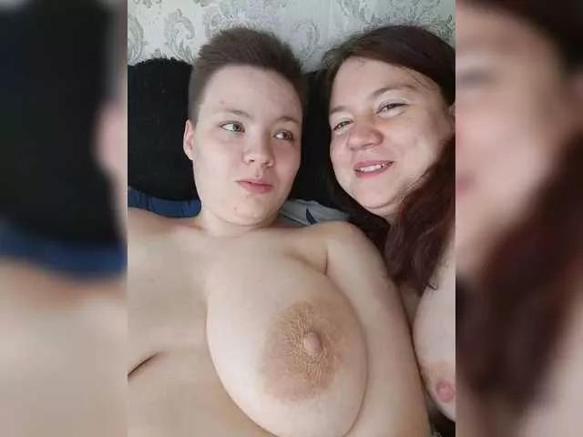 Photos of Alinazz from BongaCams is Freechat