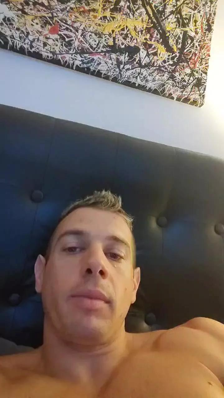 Photos of Luca23millo90 from Cam4 is Freechat