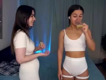 Teen sex cams free adult cams: check-out the satisfaction of conversing and c2c with our stunning models, who will teach you all about seduction and dreams with their smoking hot shapes.