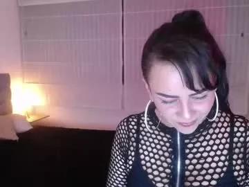 _mia_isabellaa from Chaturbate is Freechat