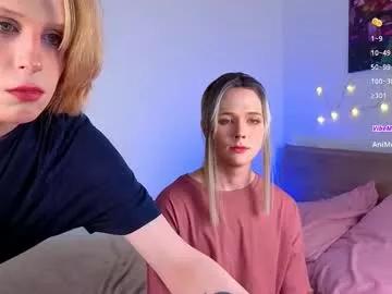 Teen sex cams free adult cams: check-out the satisfaction of conversing and c2c with our stunning models, who will teach you all about seduction and dreams with their smoking hot shapes.