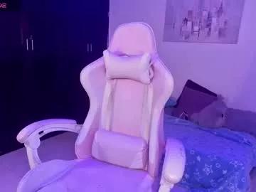 Teen sex cams free adult cams: check-out the satisfaction of conversing and c2c with our stunning models, who will teach you all about seduction and dreams with their smoking hot shapes.