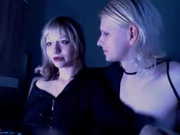 Teen sex cams free adult cams: check-out the satisfaction of conversing and c2c with our stunning models, who will teach you all about seduction and dreams with their smoking hot shapes.