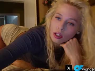 Photos of allissonhotbb from Chaturbate is Freechat