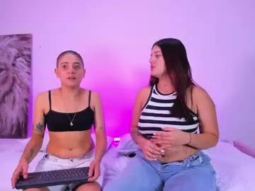 andreaandkarina from Chaturbate is Freechat