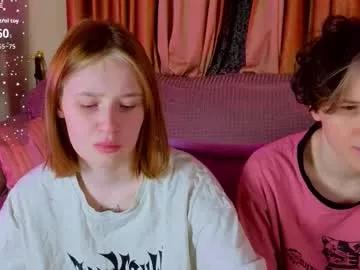 Teen sex cams free adult cams: check-out the satisfaction of conversing and c2c with our stunning models, who will teach you all about seduction and dreams with their smoking hot shapes.