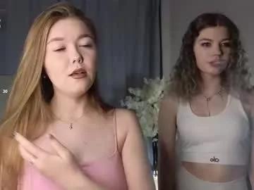 berry_bloom from Chaturbate is Freechat
