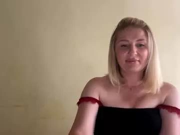 blondie_xoxoxo from Chaturbate is Freechat