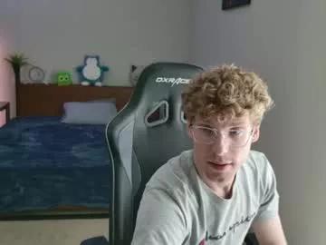 Photos of blueeyedtallguy from Chaturbate is Freechat