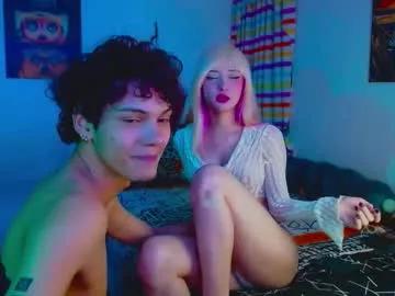 Teen sex cams free adult cams: check-out the satisfaction of conversing and c2c with our stunning models, who will teach you all about seduction and dreams with their smoking hot shapes.