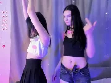 Teen sex cams free adult cams: check-out the satisfaction of conversing and c2c with our stunning models, who will teach you all about seduction and dreams with their smoking hot shapes.