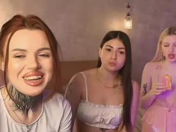 Teen sex cams free adult cams: check-out the satisfaction of conversing and c2c with our stunning models, who will teach you all about seduction and dreams with their smoking hot shapes.
