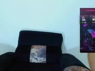 chocolatemilkebony from Chaturbate