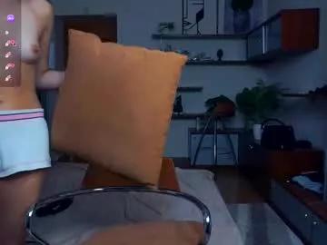 Teen sex cams free adult cams: check-out the satisfaction of conversing and c2c with our stunning models, who will teach you all about seduction and dreams with their smoking hot shapes.