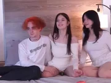 Teen sex cams free adult cams: check-out the satisfaction of conversing and c2c with our stunning models, who will teach you all about seduction and dreams with their smoking hot shapes.