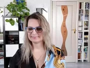 crimsonwhisper from Chaturbate is Freechat