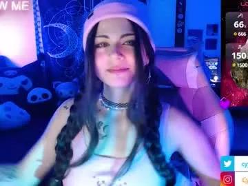Teen sex cams free adult cams: check-out the satisfaction of conversing and c2c with our stunning models, who will teach you all about seduction and dreams with their smoking hot shapes.
