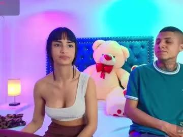 damian_and_roxanne from Chaturbate is Freechat