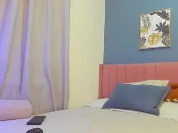 Teen sex cams free adult cams: check-out the satisfaction of conversing and c2c with our stunning models, who will teach you all about seduction and dreams with their smoking hot shapes.
