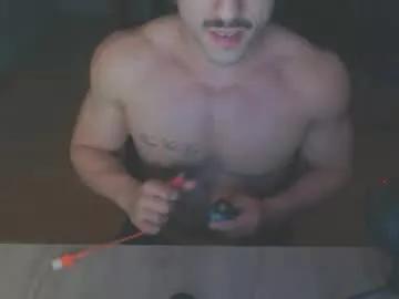 derekhuge from Chaturbate is Freechat