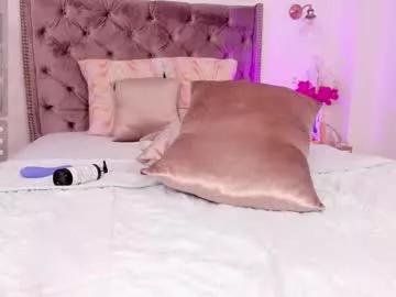 emily_daarell from Chaturbate is Freechat
