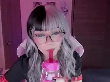 Photos of emilyrosss_ from Chaturbate is Freechat