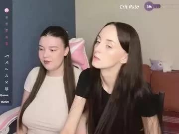 Teen sex cams free adult cams: check-out the satisfaction of conversing and c2c with our stunning models, who will teach you all about seduction and dreams with their smoking hot shapes.