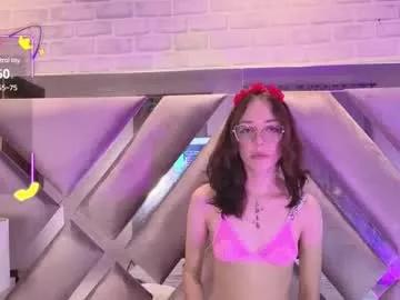 Teen sex cams free adult cams: check-out the satisfaction of conversing and c2c with our stunning models, who will teach you all about seduction and dreams with their smoking hot shapes.