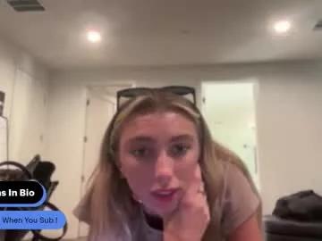 Photos of heyshae from Chaturbate is Group