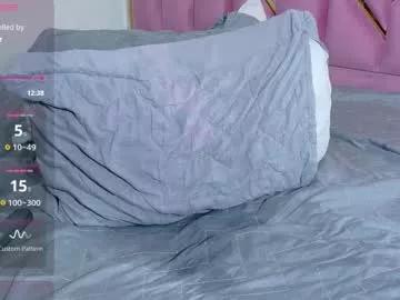 Teen sex cams free adult cams: check-out the satisfaction of conversing and c2c with our stunning models, who will teach you all about seduction and dreams with their smoking hot shapes.