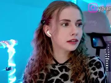hustleebabyy_vikki from Chaturbate is Freechat