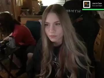 Teen sex cams free adult cams: check-out the satisfaction of conversing and c2c with our stunning models, who will teach you all about seduction and dreams with their smoking hot shapes.
