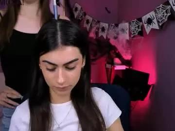 Teen sex cams free adult cams: check-out the satisfaction of conversing and c2c with our stunning models, who will teach you all about seduction and dreams with their smoking hot shapes.