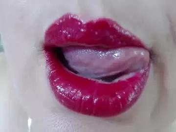kerly_doll from Chaturbate is Freechat