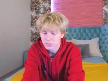 kevinm1lky from Chaturbate is Freechat