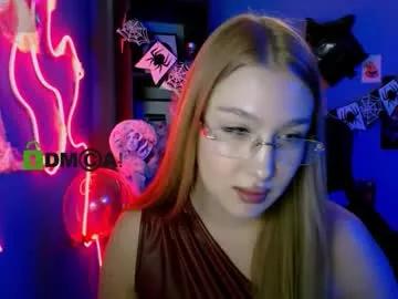kiki_yourlove from Chaturbate is Freechat