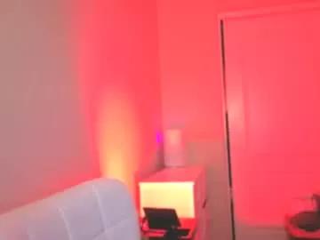 kimmiakiss22 from Chaturbate