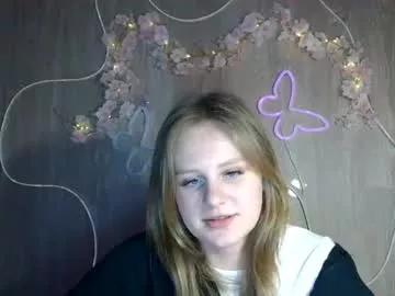 kissisabella from Chaturbate