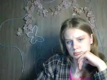 kissisabella from Chaturbate
