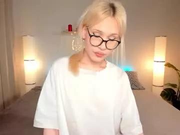 kristial_soopxxx from Chaturbate is Freechat