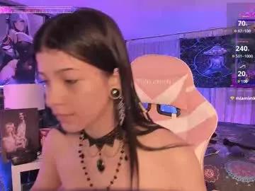 Teen sex cams free adult cams: check-out the satisfaction of conversing and c2c with our stunning models, who will teach you all about seduction and dreams with their smoking hot shapes.