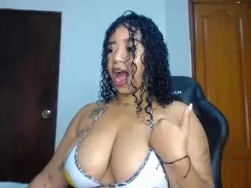 leslycarsson from Chaturbate