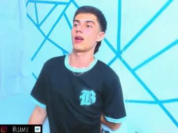 Teen sex cams free adult cams: check-out the satisfaction of conversing and c2c with our stunning models, who will teach you all about seduction and dreams with their smoking hot shapes.