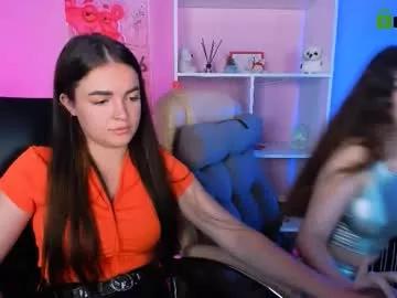 Teen sex cams free adult cams: check-out the satisfaction of conversing and c2c with our stunning models, who will teach you all about seduction and dreams with their smoking hot shapes.