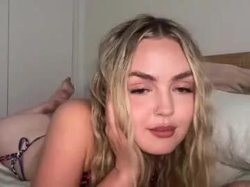 lillysweetsss from Chaturbate is Freechat