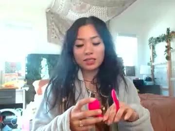 lovelyxmacii from Chaturbate is Freechat