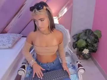 Teen sex cams free adult cams: check-out the satisfaction of conversing and c2c with our stunning models, who will teach you all about seduction and dreams with their smoking hot shapes.