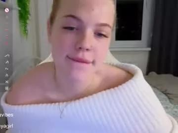 maya_blonde18 from Chaturbate