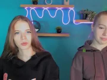 Teen sex cams free adult cams: check-out the satisfaction of conversing and c2c with our stunning models, who will teach you all about seduction and dreams with their smoking hot shapes.