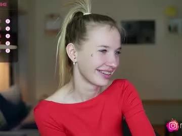 Teen sex cams free adult cams: check-out the satisfaction of conversing and c2c with our stunning models, who will teach you all about seduction and dreams with their smoking hot shapes.